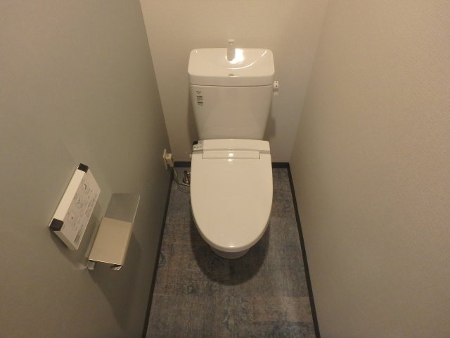 トイレ　シンプルで使いやすいトイレです