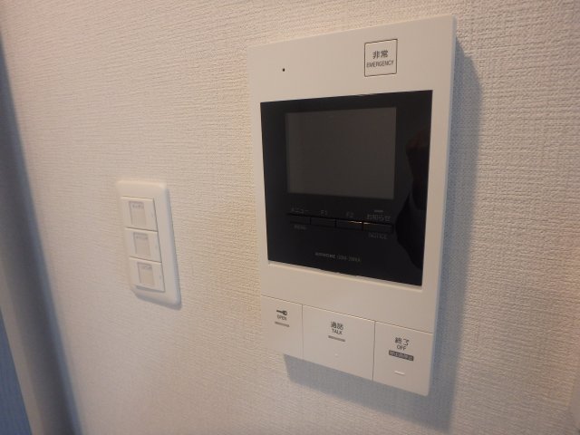 セキュリティ　TVモニター付きフォン