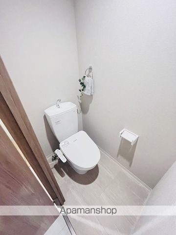京阪本線 守口市駅 徒歩5分 8階建 築1年のトイレ写真