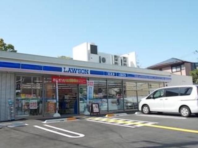 コンビニ　ローソン須磨東町四丁目店（コンビニ）まで74m