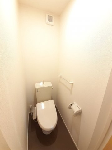 ベル アンジュ Bのトイレ写真