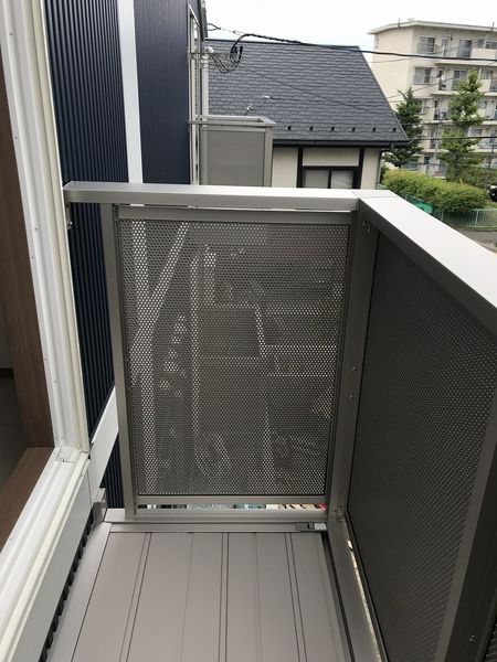 バルコニー　バルコニー