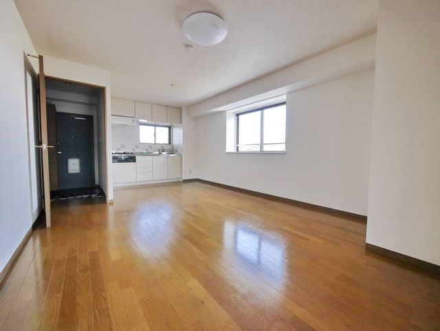 居室・リビング　★お部屋探しはタウンハウジング高幡不動店まで★