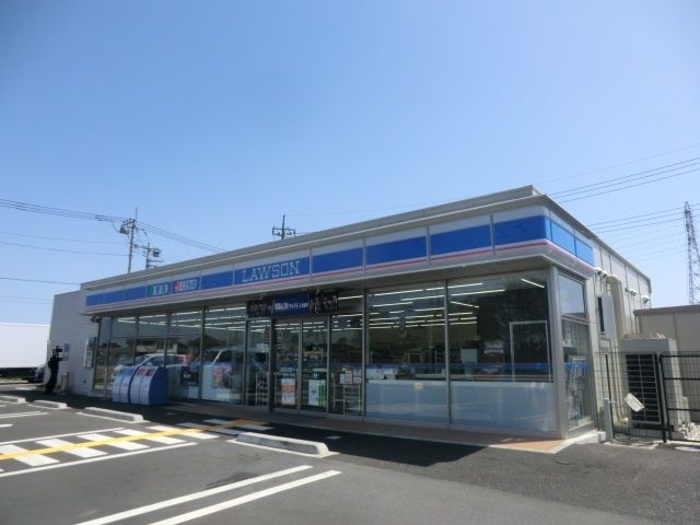 コンビニ　ローソン春日部八丁目店（コンビニ）まで738m