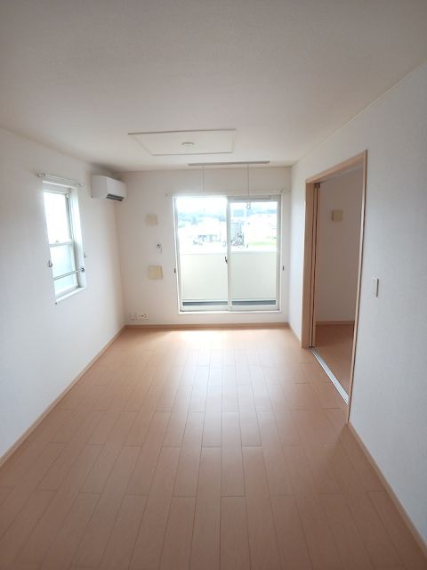 クローバーAの居間写真