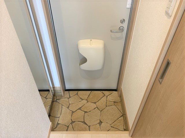 玄関　参考写真