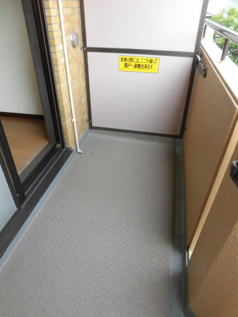 バルコニー　※別室参考写真