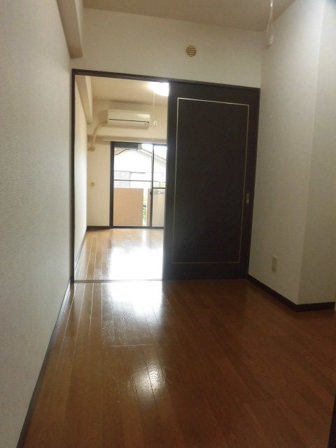 居室・リビング　※別室参考写真