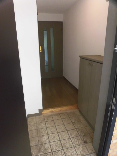 玄関　※別室参考写真