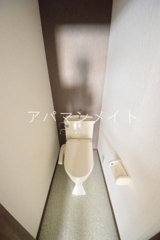 トイレ　清潔感のあるトイレです