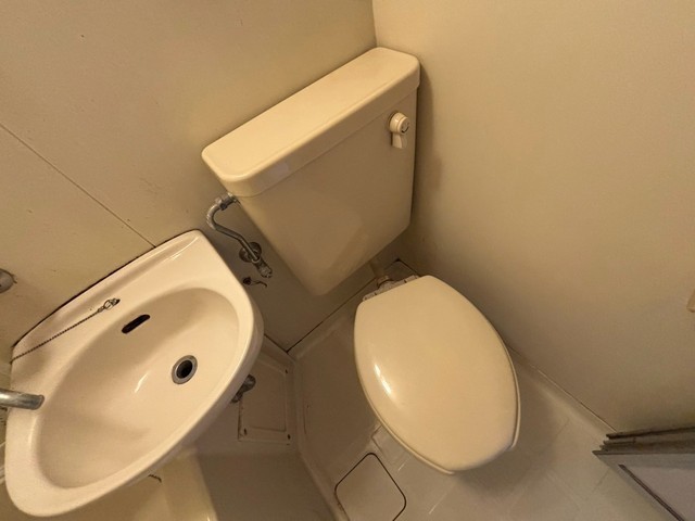 トイレ　※別号室写真