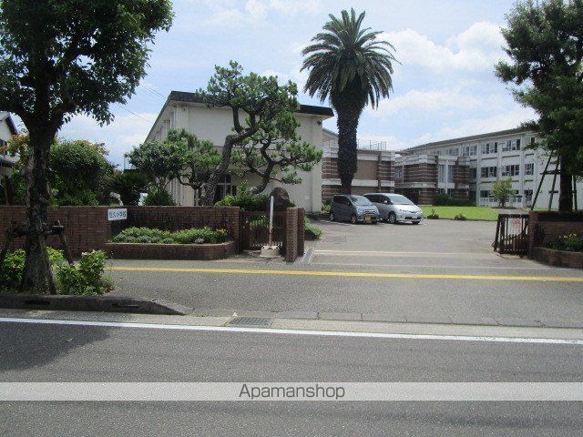 小学校　恒久小学校（小学校）まで691m