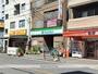 コンビニ　ファミリーマート　ＭＹＳ杉本町駅前店（コンビニ）まで241m