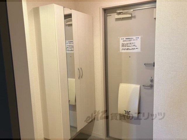 クレヴィアメゾンの玄関写真