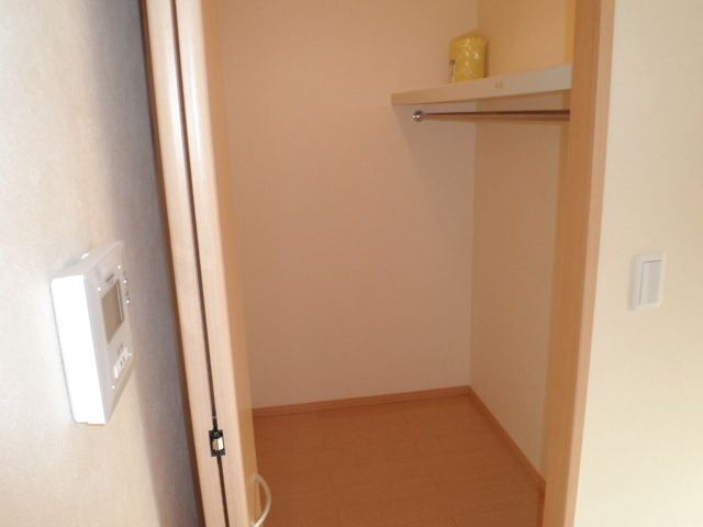 収納　★お問い合わせはタウンハウジング聖蹟桜ヶ丘店まで★