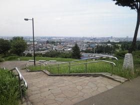 公園　桜ヶ丘公園（公園）まで479m
