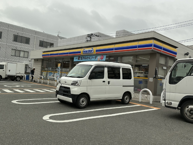 コンビニ　ミニストップ博多板付４丁目店（コンビニ）まで85m