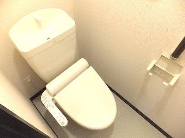 トイレ　★シャワー付きトイレ★