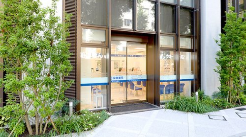 ドラックストア　クオール薬局 馬車道店（ドラッグストア）まで85m