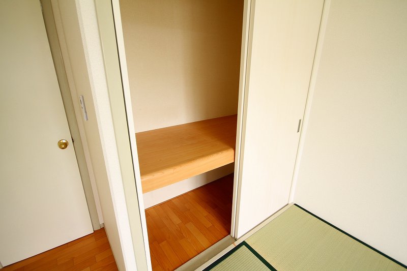 収納　※同物件の他のお部屋(設備等、実際と異なる場合あり)