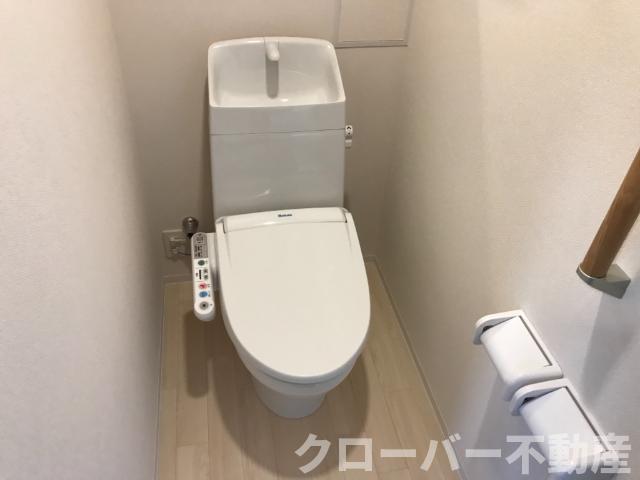 トイレ　シャワー付トイレ