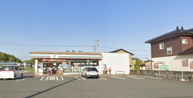 コンビニ　セブンイレブン菊川市下平川店（コンビニ）まで406m