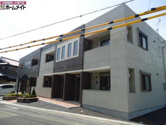 建物外観　外観写真（昼）