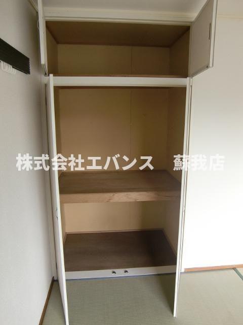 収納　こまごまとしたものを収納できそうですね