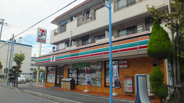 コンビニ　セブンイレブン 富浜店（コンビニ）まで348m