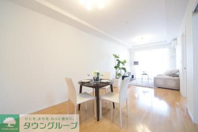 居室・リビング　※写真は同タイプ住戸です。