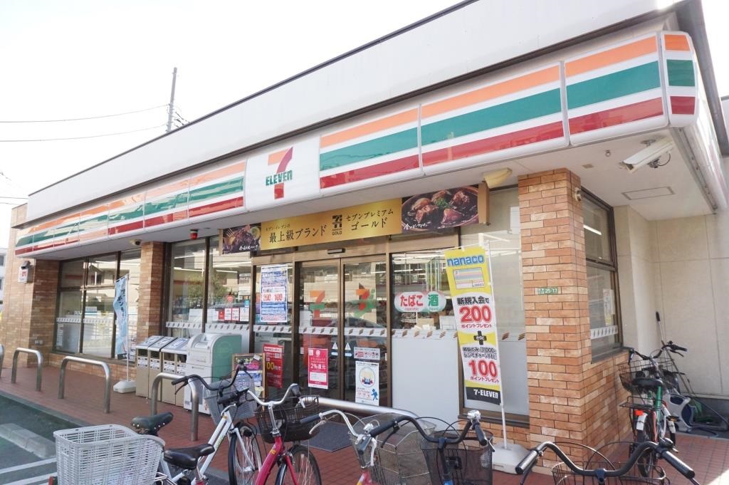コンビニ　セブンイレブン足立梅田5丁目店（コンビニ）まで172m