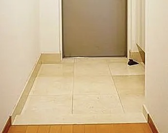 玄関　参考写真です。