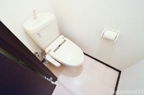 トイレ　設備・使用は号室により異なる為、現況を優先致します。