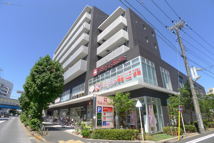 スーパー　駒沢通り野沢東急ストア（スーパー）まで217m