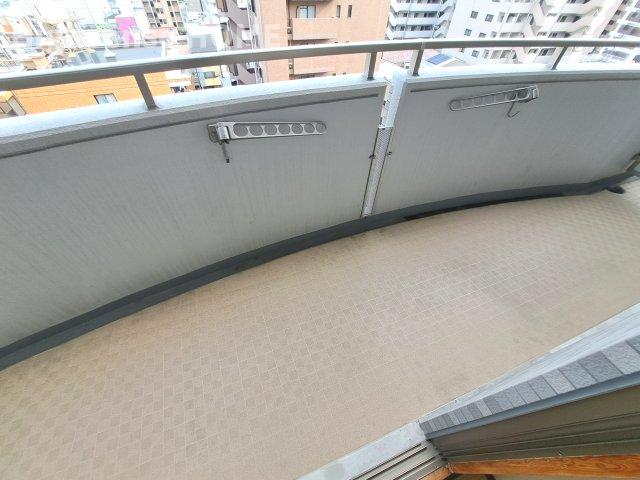 バルコニー　広々としたバルコニーです