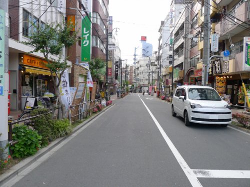 その他　板橋駅西口商店会（その他）まで744m