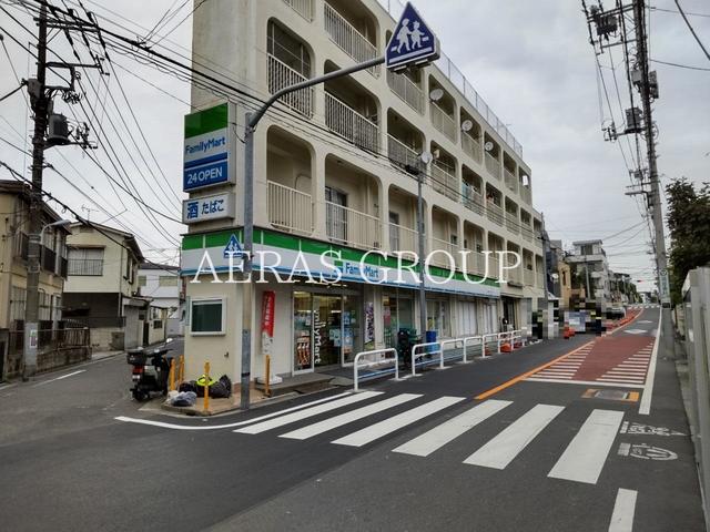 コンビニ　ファミリーマート緑が丘一丁目店（コンビニ）まで395m