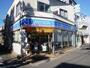 コンビニ　ローソン 東北沢駅前店（コンビニ）まで244m