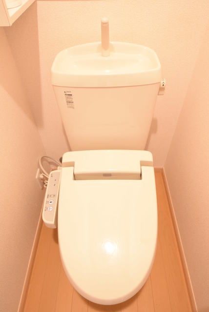 トイレ　★見学希望等はタウンハウジング中央林間店までお気軽に♪★