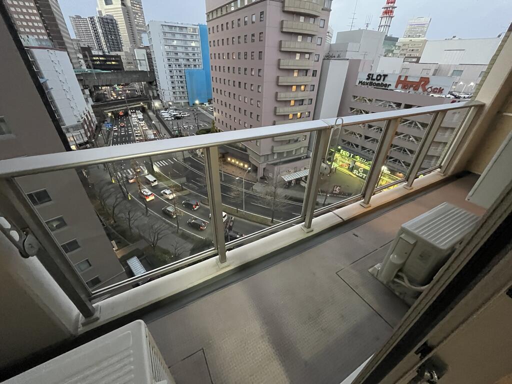 バルコニー