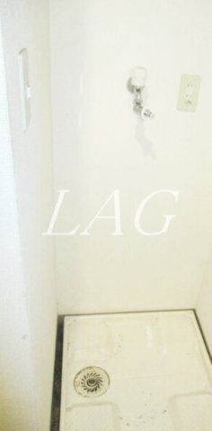 その他設備　室内洗濯機置き場です。