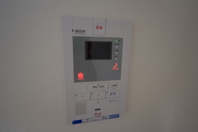 セキュリティ　安心のモニターホンです