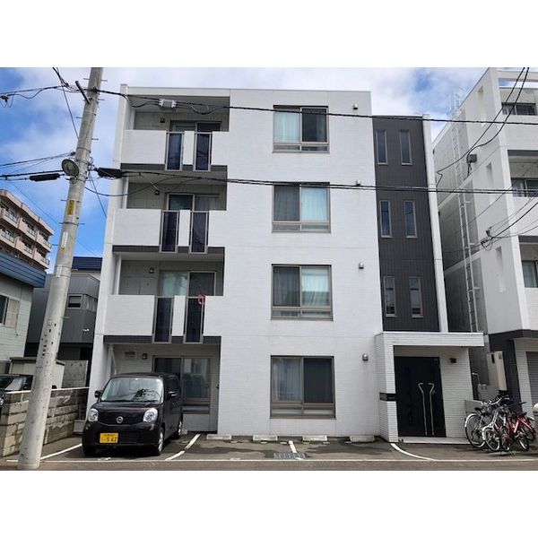 建物外観　落ち着いた雰囲気の外観です