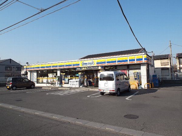 コンビニ　ミニストップ（コンビニ）まで300m