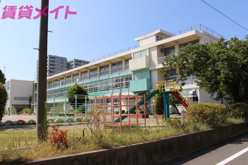 小学校　桑名市立精義小学校（小学校）まで455m