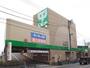 スーパー　サミットストア成田東店（スーパー）まで593m