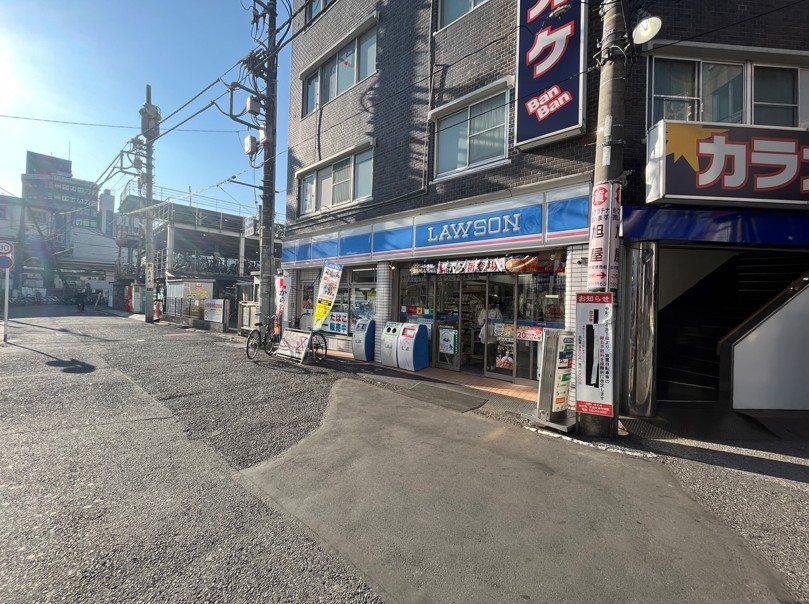 コンビニ　ローソン西川口駅東口店（コンビニ）まで137m