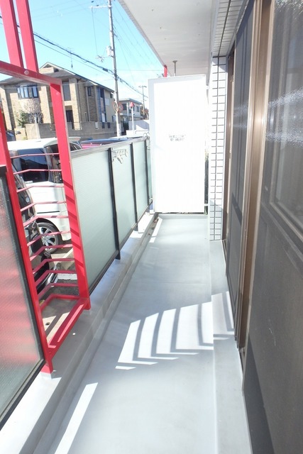 南海高野線 金剛駅 バス乗車時間：13分 最寄りバス停で下車 徒歩9分 3階建 築38年の内装写真