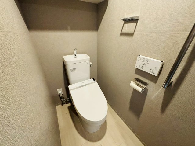 トイレ　＊別部屋参照