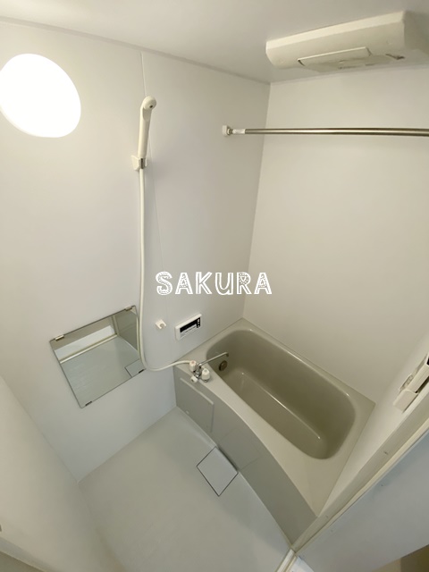 バス・シャワールーム　日々の疲れを癒すお風呂です♪
